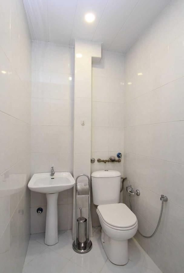 Sunny Apartment In The Center Γιερεβάν Εξωτερικό φωτογραφία